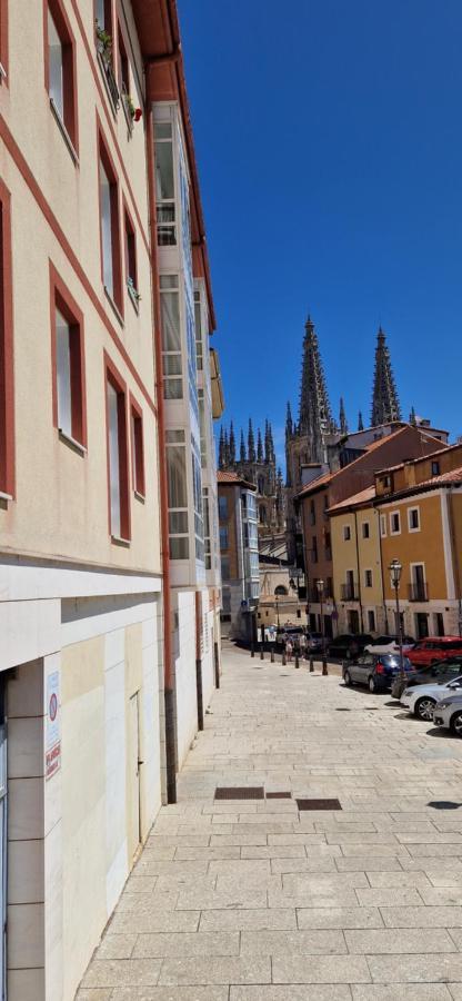 Junto A La Catedral Apartment Burgos Exterior photo